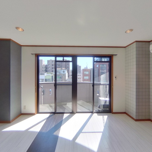 ぐるぐる動かせる360度パノラマ画像 powered by THETA 360.biz